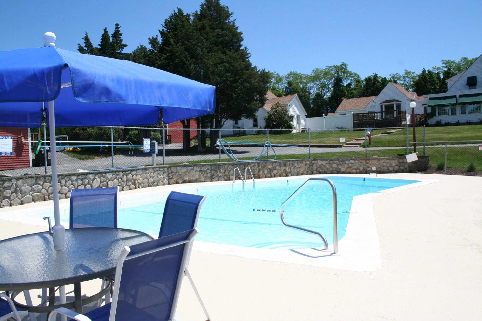 Blue Spruce Plymouth Exterior foto